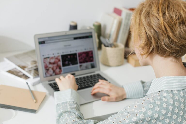 Free vs Paid Shopify CRO Tools